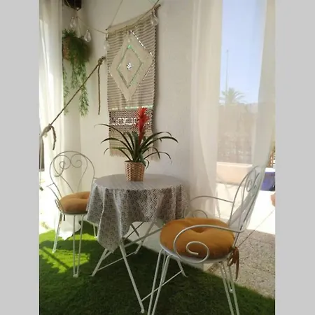 : Magnifique Studio, Idealement Situe Апартаменты *